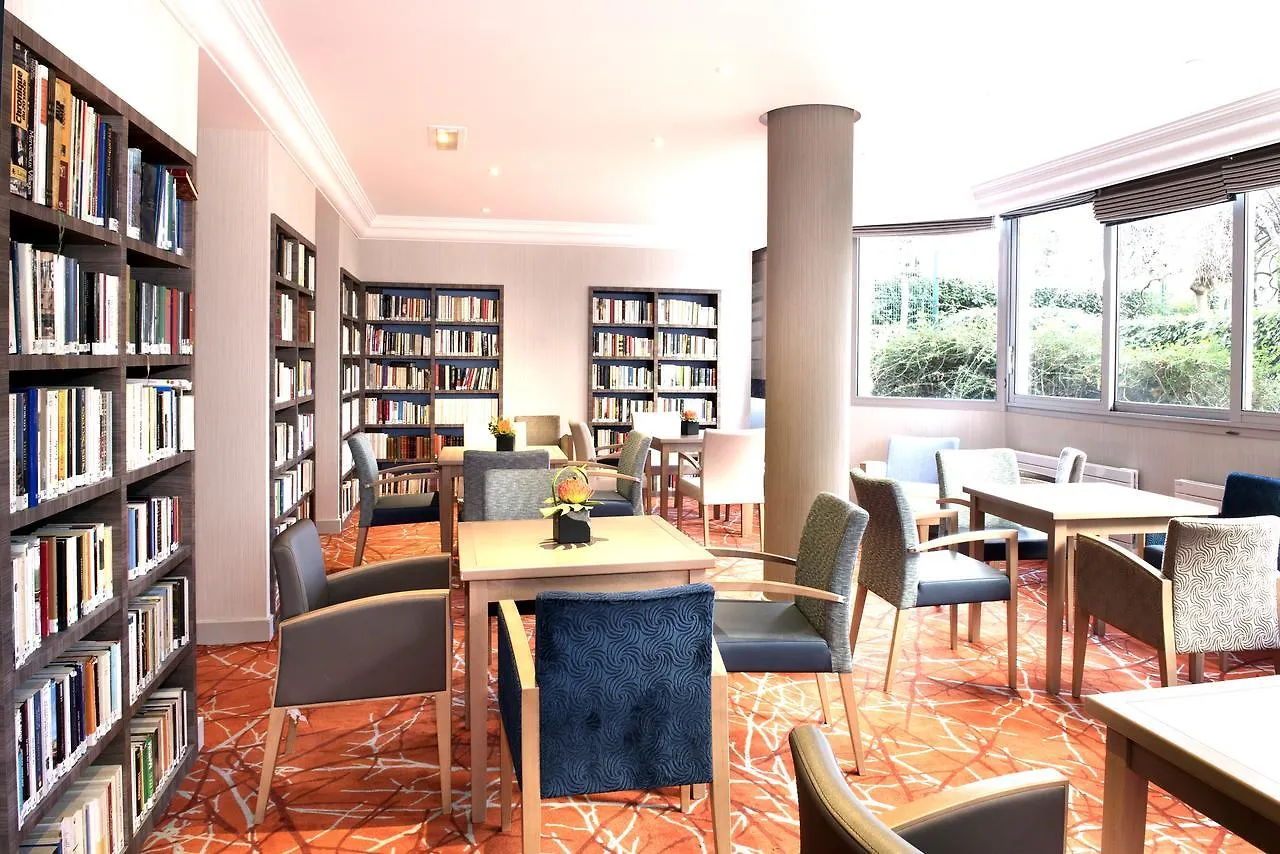 Aparthotel Domitys Paris Plaisance 0*,  France
