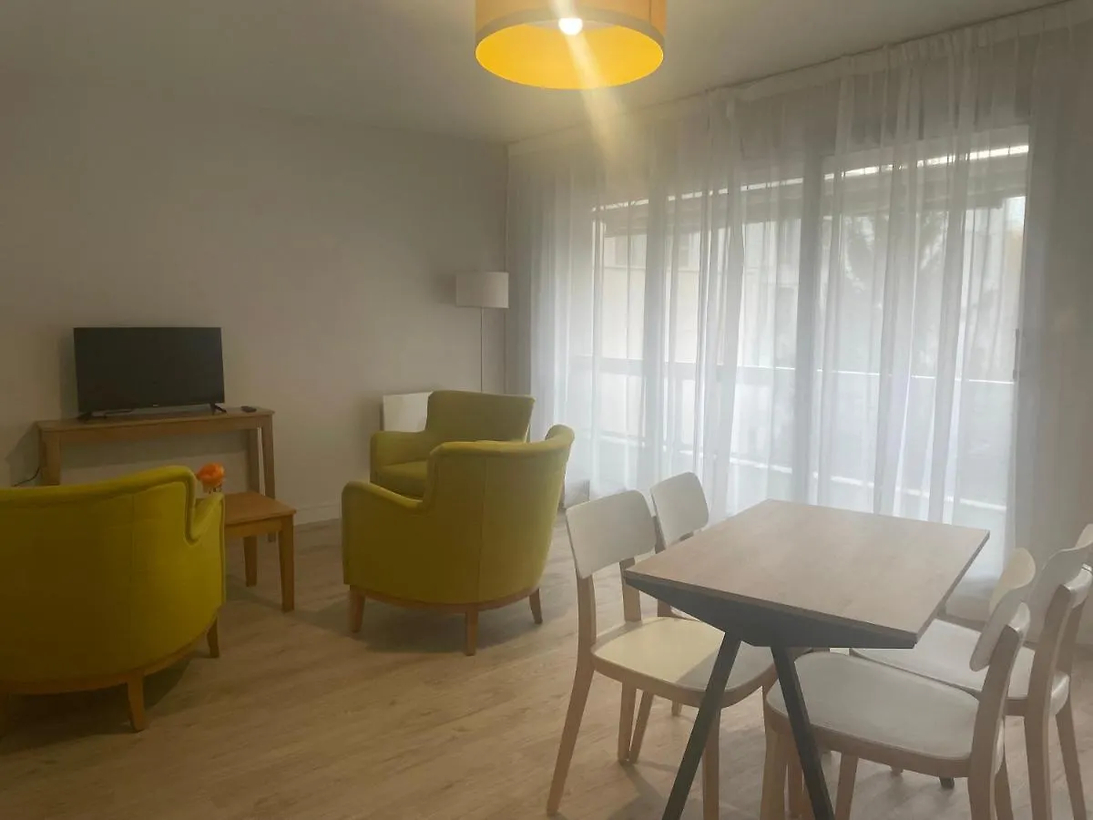 Domitys Paris Plaisance Aparthotel